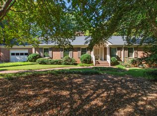 3705 Stonehaven Dr, Raleigh, NC 27609