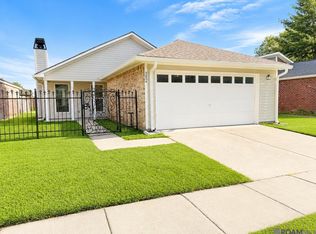 2054 Pecan Ridge Ave, Baton Rouge, LA 70816