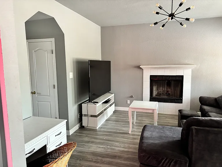 11608 Norman Montion Dr — Photo 12