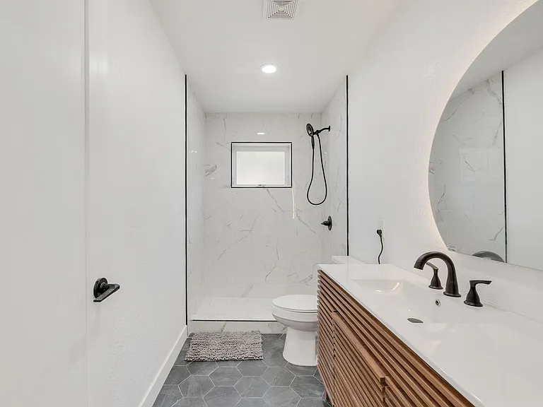 217 Rugosa Dr — Photo 5