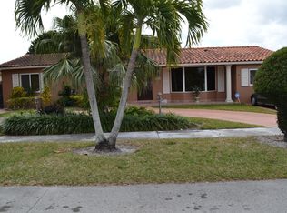 9582 SW 18th Ter, Miami, FL 33165