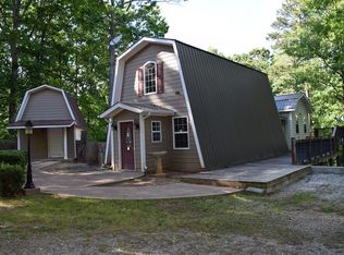 203 Little Ln, Lula, GA 30554