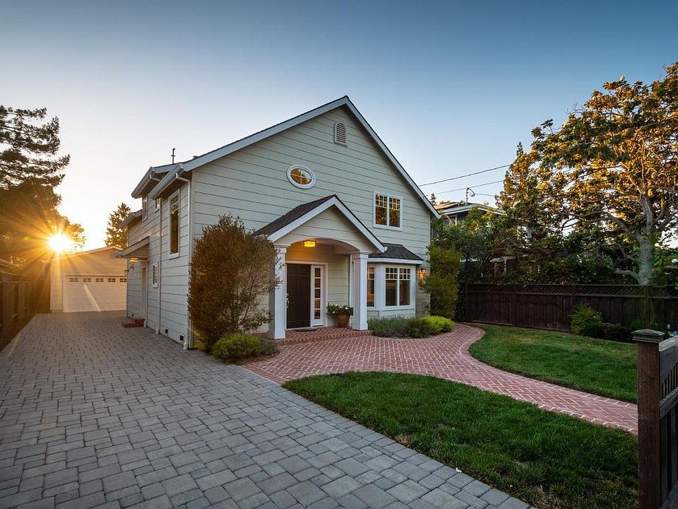 1st image of 631 Palmer Ln