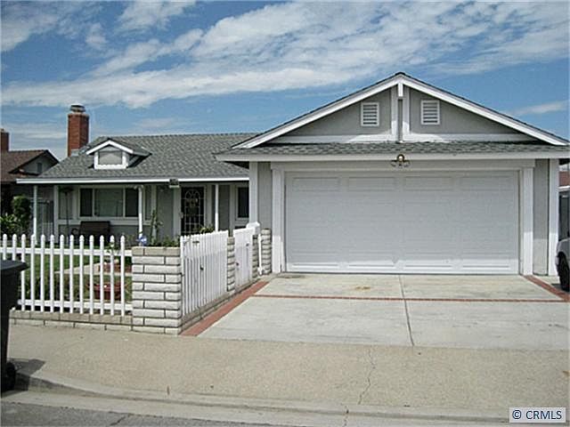 1st image of 8951 Colchester Ave