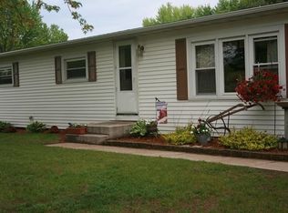 E7225 N Oak Crest Dr, Reedsburg, WI 53959