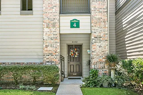 350 Emerald Forest Blvd Photo 1