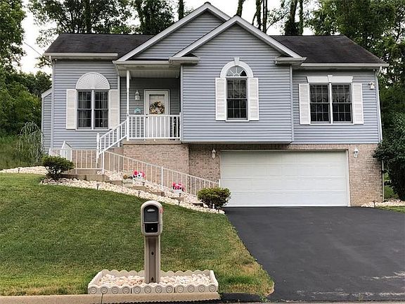 2nd image of 92 Laurel Dr