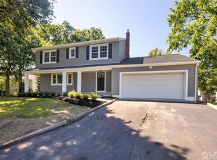 50 Meredith Rd, Edison, NJ 08817