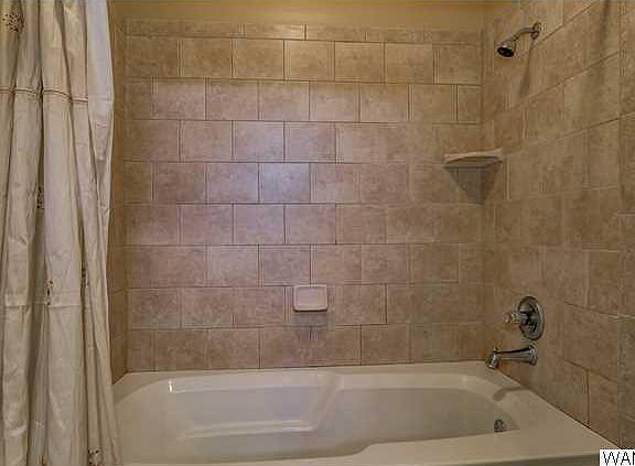 5th image of 15900 Lake Hills Dr