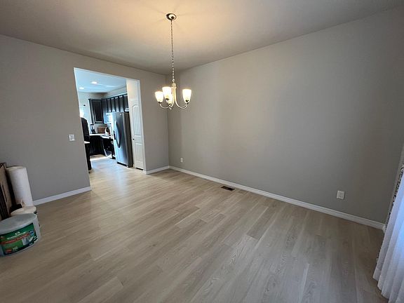 4th image of 6420 Vedder Dr