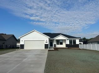 328 Rachel Way, Utica, IL 61373