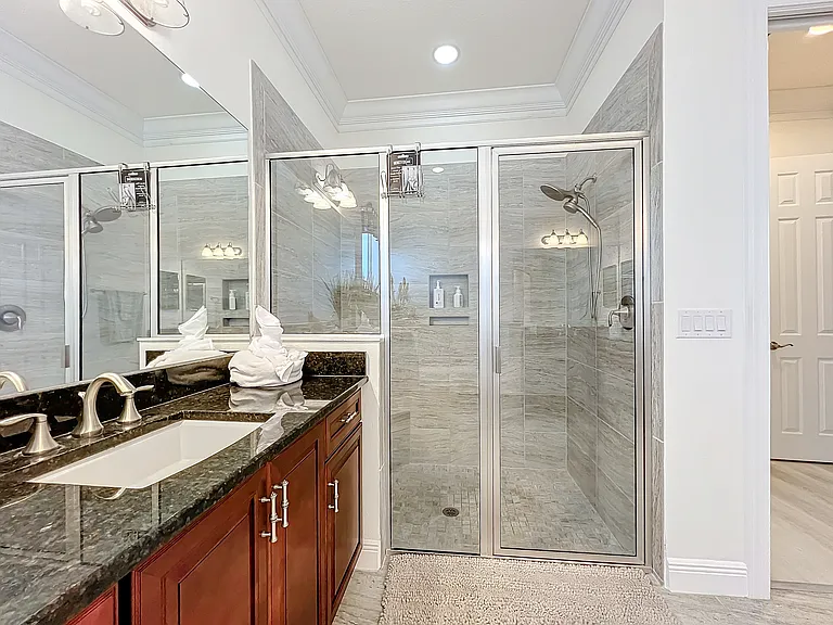 5310 Swift River Ct — Photo 48