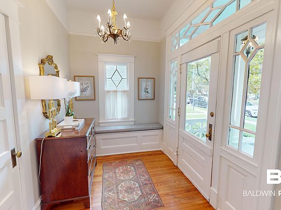 5th image of 16 N Reed Ave
