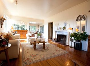 1516-1/2 Sunset Plaza Dr, Los Angeles, CA 90069