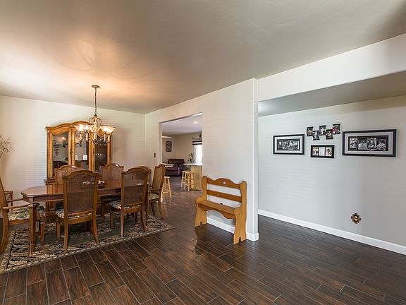 5th image of 2328 W Evans Dr