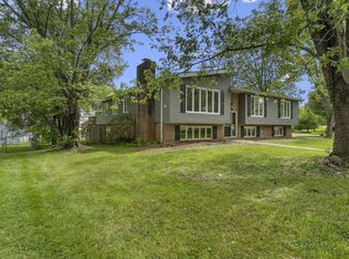 1500 Sunvalley Dr, Greeneville, TN 37745