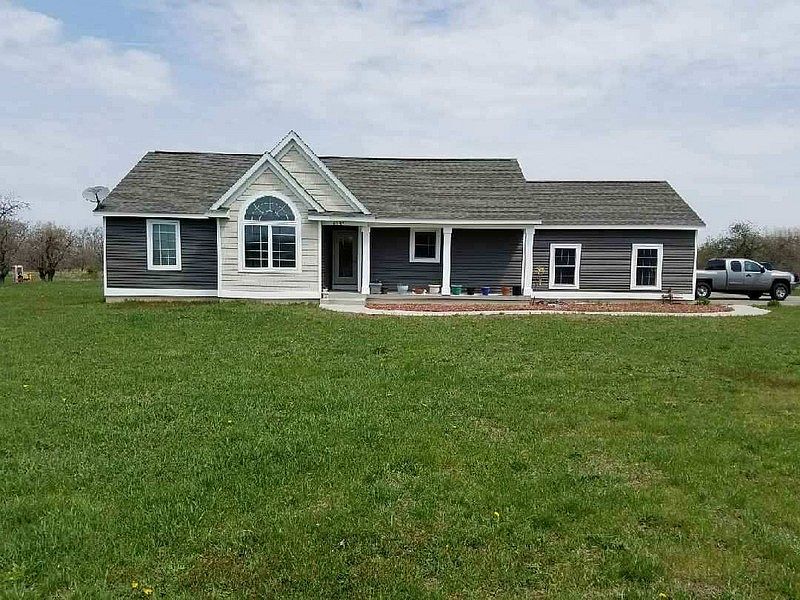 1st image of 6337 Orchard Trl