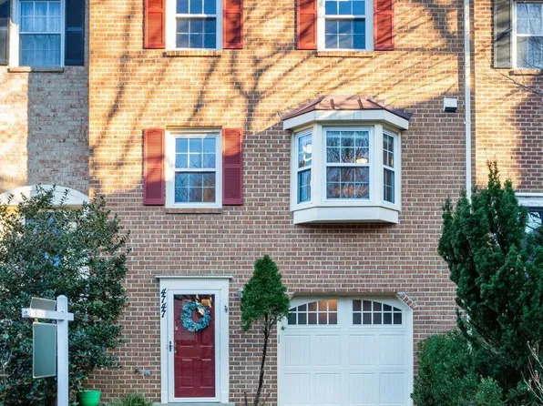 4747 Irvin Sq, Alexandria, VA 22312