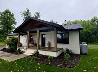 901 N Blackstock Rd, Landrum, SC 29356