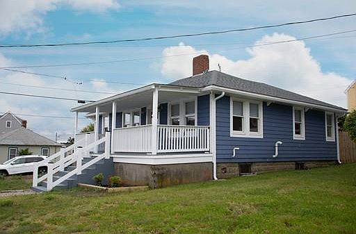 4th image of 232 Taylor Ave