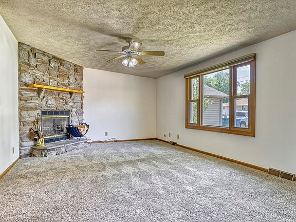 2nd image of 7107 Lindberg Ave