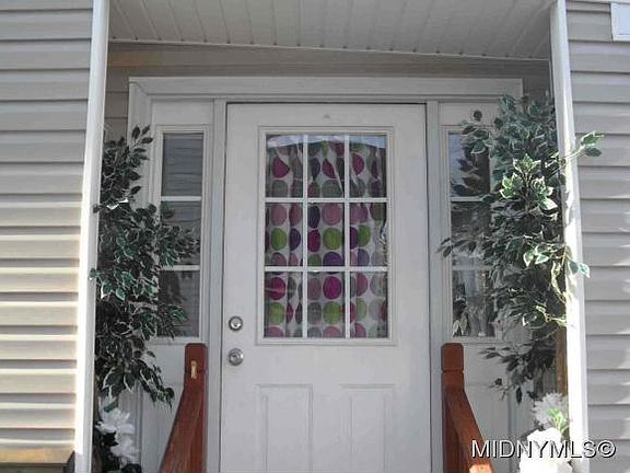 2nd image of 114 Dickinson St