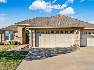 1420 Limestone Way, Elgin, OK 73538
