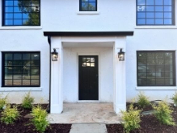 2nd image of 1122 Wellman Ave #1