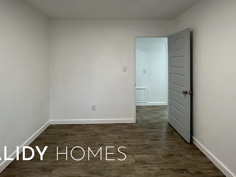 12510 Maple Ridge Rd — Photo 35
