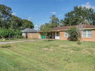 1906 Kirby Rd, El Campo, TX 77437