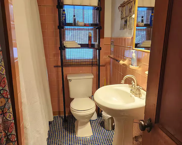 6105 Henry St — Photo 7