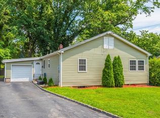 31 Absecon Rd, Parsippany, NJ 07054