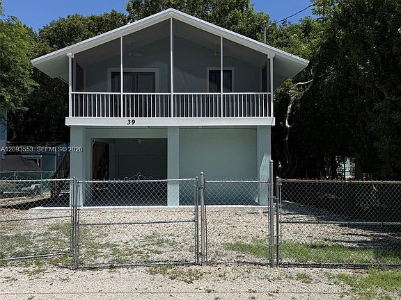 2nd image of 39 Gumbo Limbo Ave