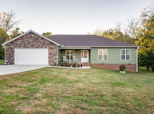 141 Hawthorne Rd, Sparta, TN 38583