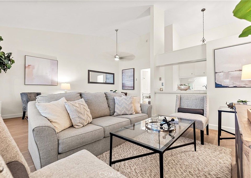 1st image of 906 Camino Real Unit 202