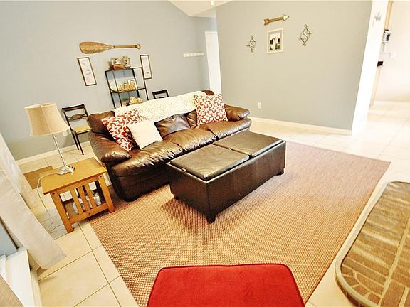 5th image of 1604 Kelly Ln