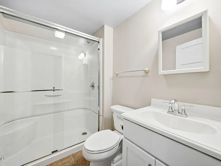 1217 Kentucky Ave — Photo 11