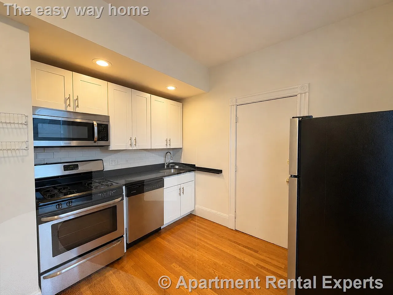 1 bed, 1.0 bath, $2,500 — Photo 1