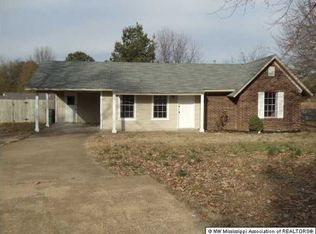 3520 Fair Meadow Dr, Horn Lake, MS 38637