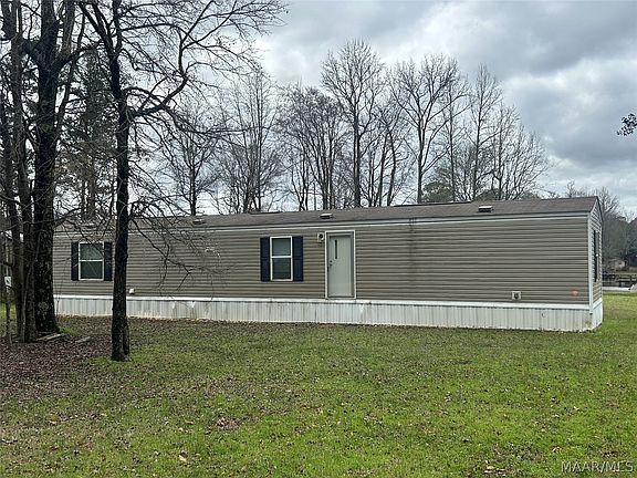 4th image of 975 Beach Rd