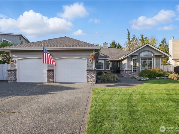 3171 Wynalda Dr, Enumclaw, WA 98033