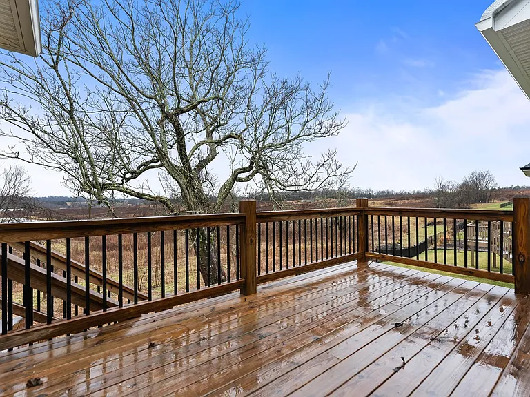 3222 Catalpa Farms Dr — Photo 16