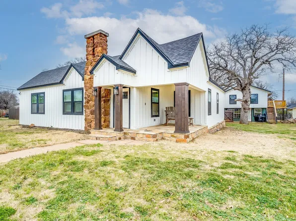 1008 W 11th St, Cisco, TX 76437