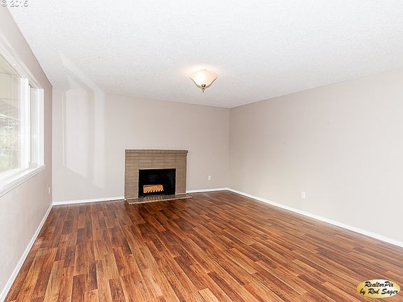 4th image of 1724 NW 98th St