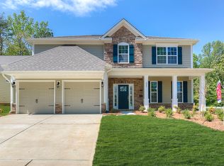 319 Wellington Dr, Matthews, NC 28104