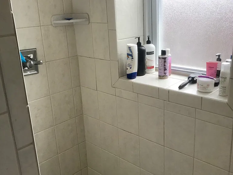4533 Springfield Ave — Photo 3