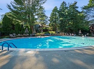 51 Tamarack Ln #51, Peabody, MA 01960