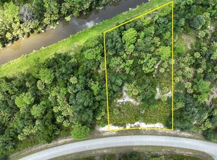 17 & 18 Mattox Cir, North Pt, FL 34288