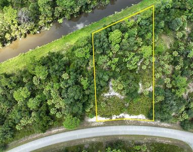 17 & 18 Mattox Cir, North Pt, FL, 34288