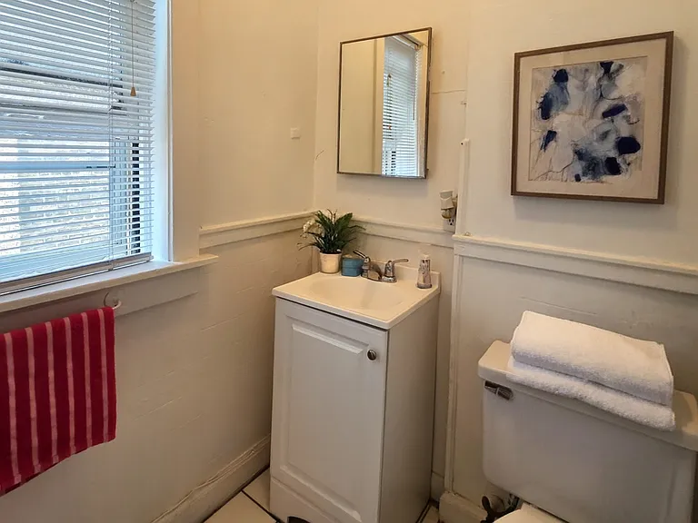 2313 E Webster Pl #6 — Photo 9